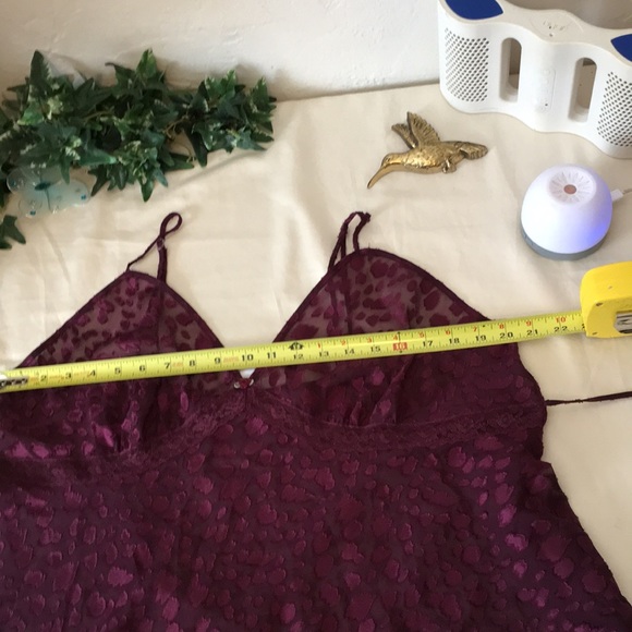 Gillian O’Malley Maroon Baby Doll Nighty - Picture 5 of 6
